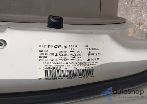 2008 Chrysler Town & Country Limited z USA, uszkodzony, nr VIN 2A8HR64X18R123125